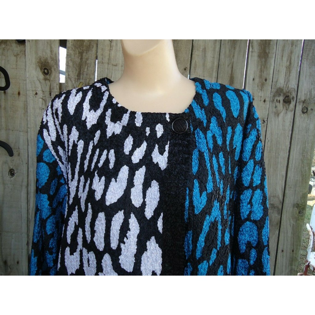 New Ming Wang Black White Blue Crinkle Jacket L $240 Washable Animal Pri